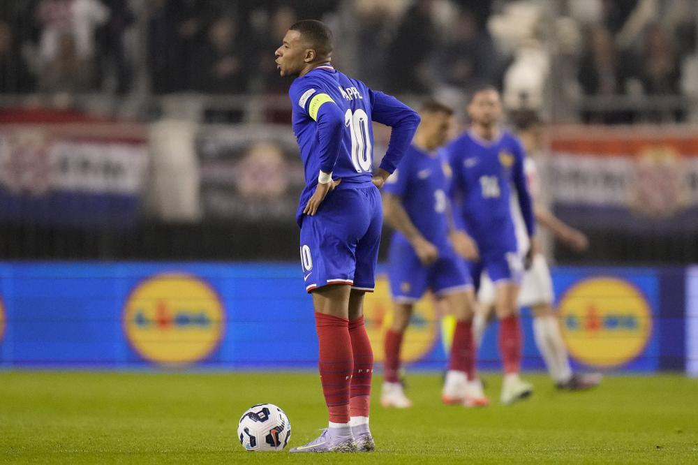 缺席带来的 缺席带来的